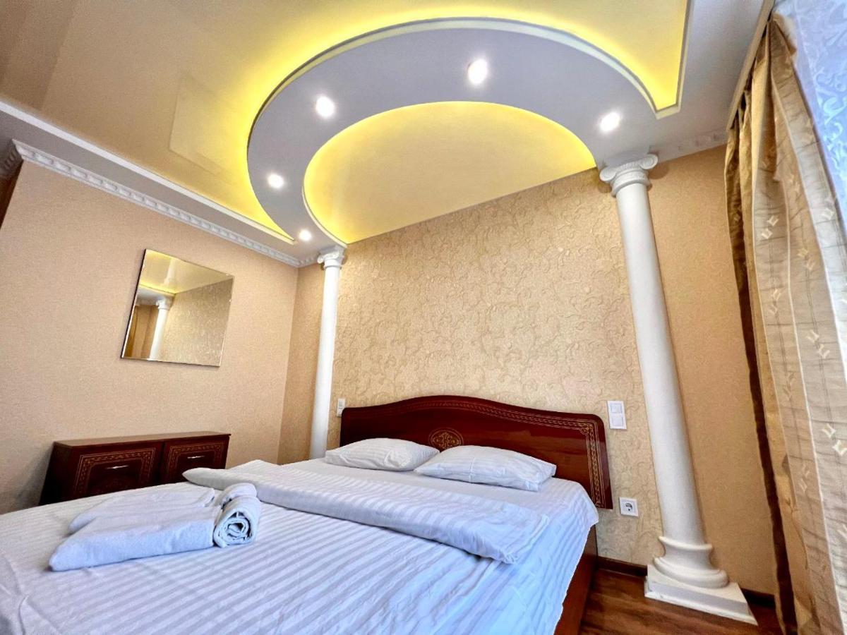 Apartpoltava Двокімнатні Апартаменти, До 6 Спальних Місць, Кутова Ванна, Корпусний Парк, Документи Для Відрядження Buitenkant foto