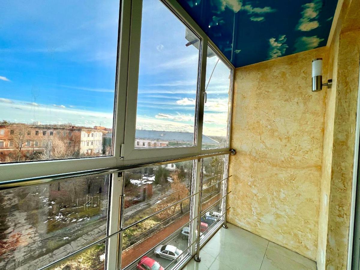 Apartpoltava Двокімнатні Апартаменти, До 6 Спальних Місць, Кутова Ванна, Корпусний Парк, Документи Для Відрядження Buitenkant foto
